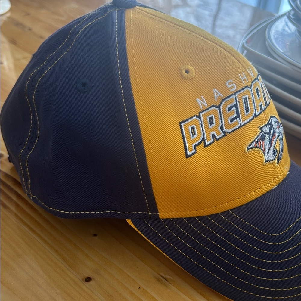NHL Nashville Predators Yellow and Black Hat - Picture 2 of 6